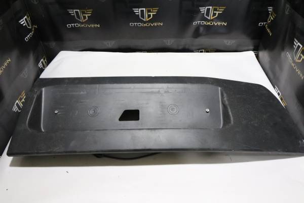 FORD CUSTOM 300 L 125 PS ÇIKMA PARÇA TRANSİT V363 ARKA SOL KAPI PLASTİĞİ